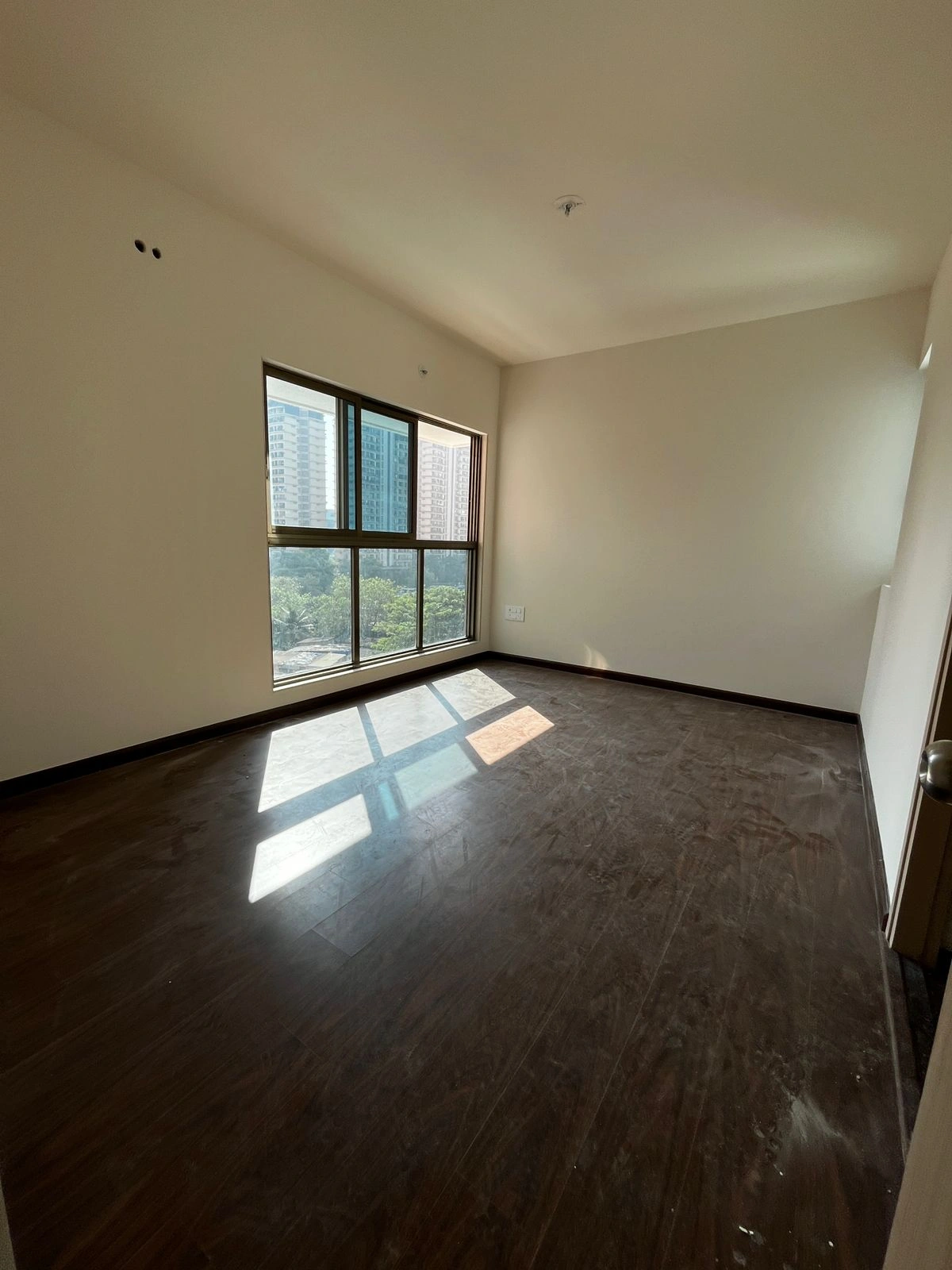 2 BHK Flat for Rent in Lodha raj Infinia, Malad West